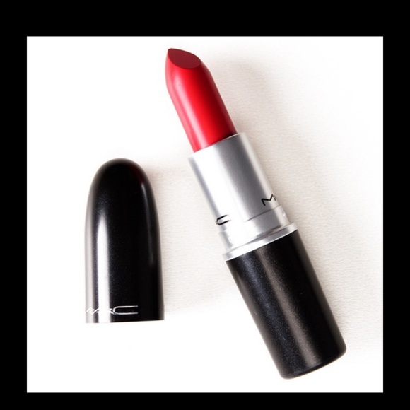 - ❤️💋💄MAC LIPSTICK REDROCK💄💋❤️BARND NEW 💄💋❤️ - Picture 2 of 3